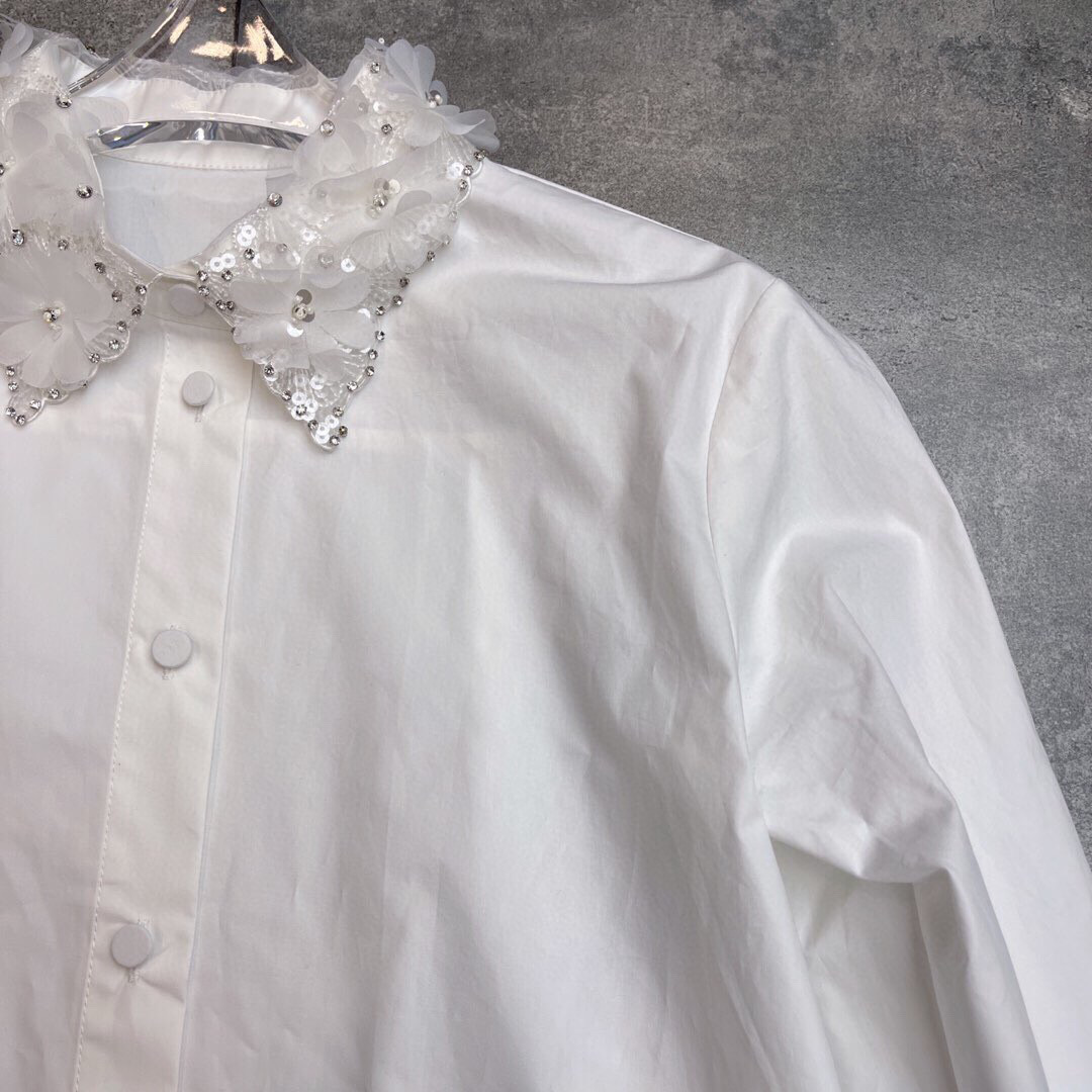 “High-End Women’s White Shirt Collection 2025: 3D Laser Flowers, Pure Cotton, Sizes SM-XL” - 图片 4