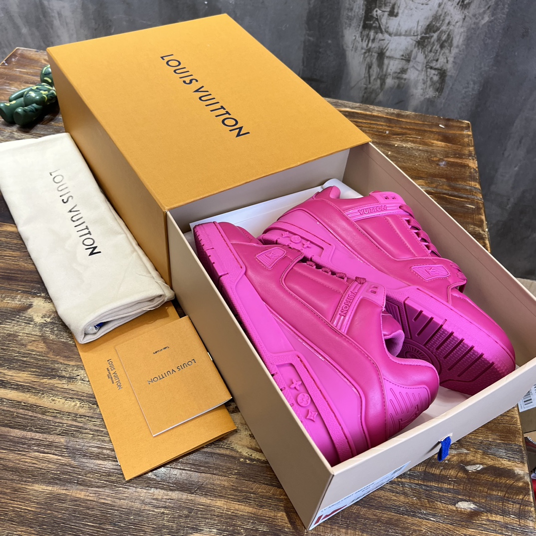 Louis Vuitton 新配色 东莞高端 LV Trainer 路易-威登2022走秀新款