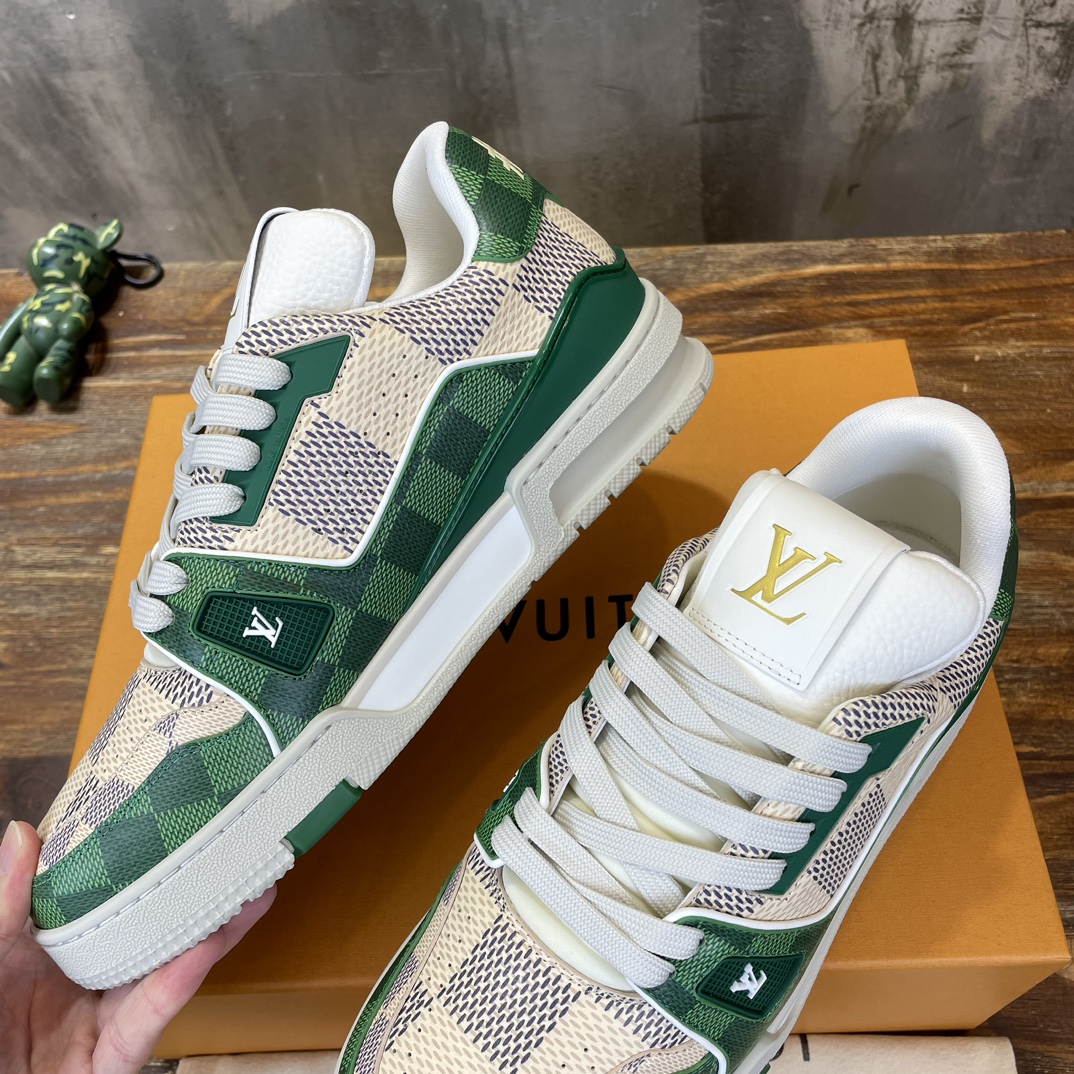 Louis Vuitton 新配色 东莞高端 LV Trainer 路易-威登2022走秀新款