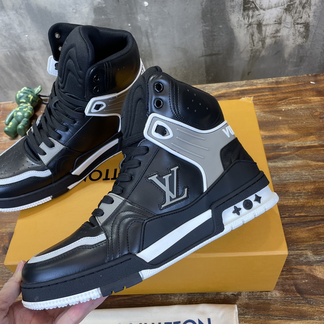 Louis Vuitton 高帮新配色 东莞高端 LV Trainer 路易-威登2022走秀新款