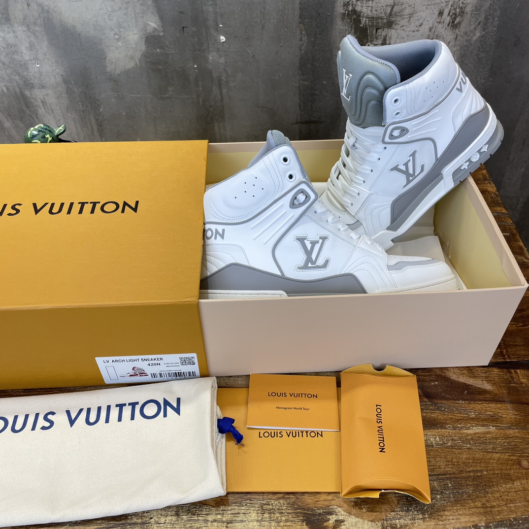 Louis Vuitton 高帮新配色 东莞高端 LV Trainer 路易-威登2022走秀新款