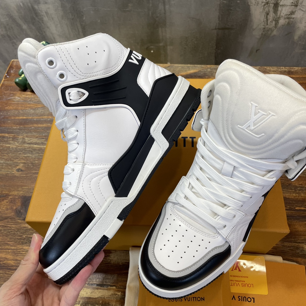 Louis Vuitton 高帮新配色 东莞高端 LV Trainer 路易-威登2022走秀新款
