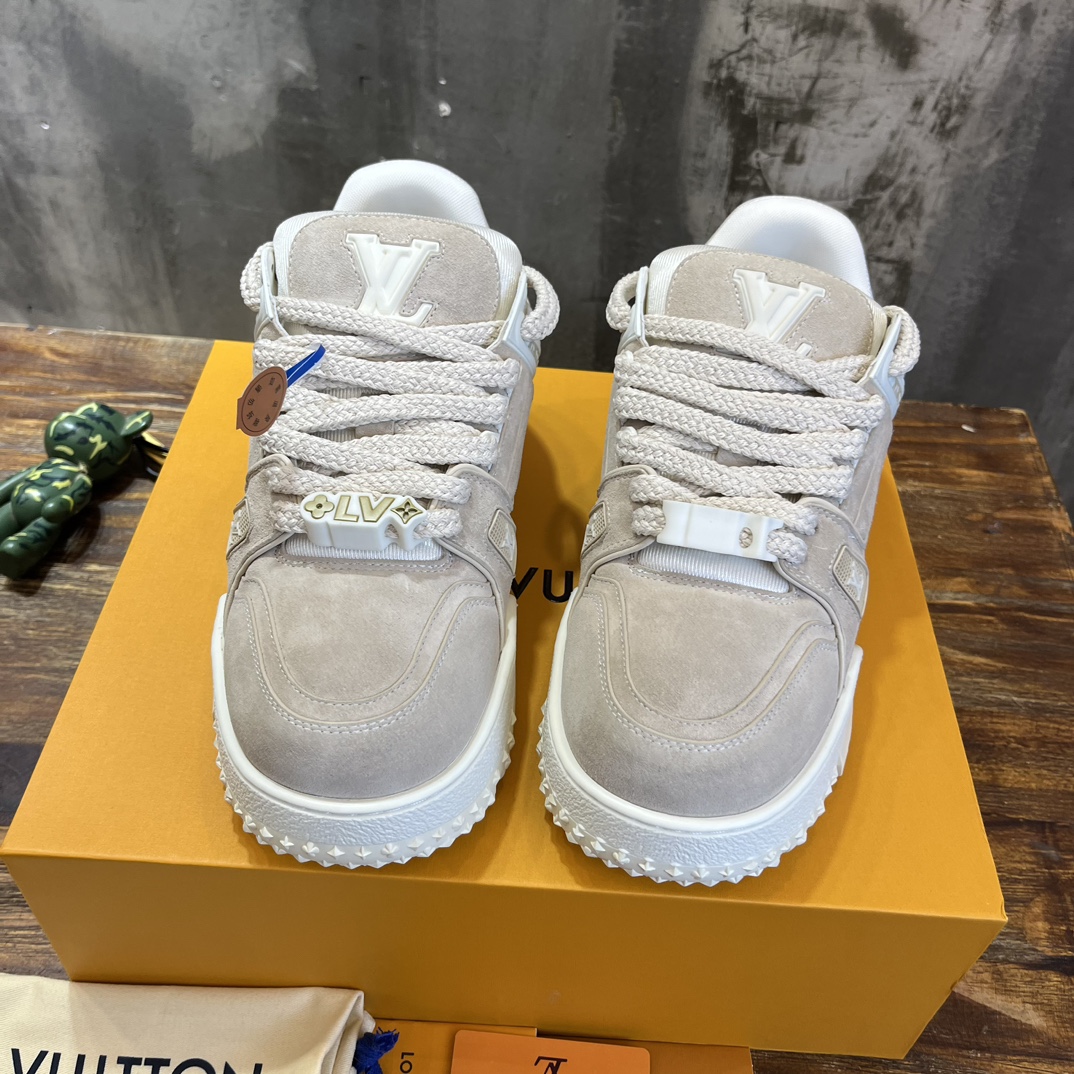 Louis Vuitton 新配色 东莞高端 LV Trainer 路易-威登2022走秀新款