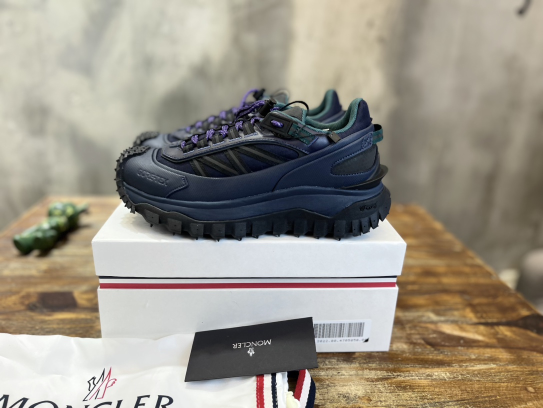 Moncler Trailgrip GTX Outdoor Sneakers: Durable, Waterproof, and Stylish 1 i1699527666 2356 0
