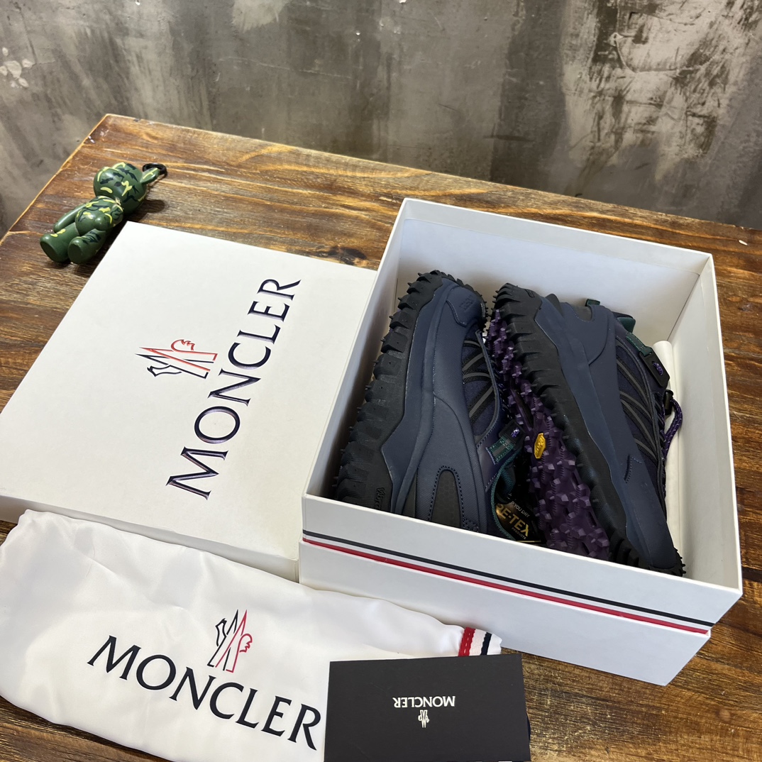 Moncler Trailgrip GTX Outdoor Sneakers: Durable, Waterproof, and Stylish 2 i1699527666 6 1
