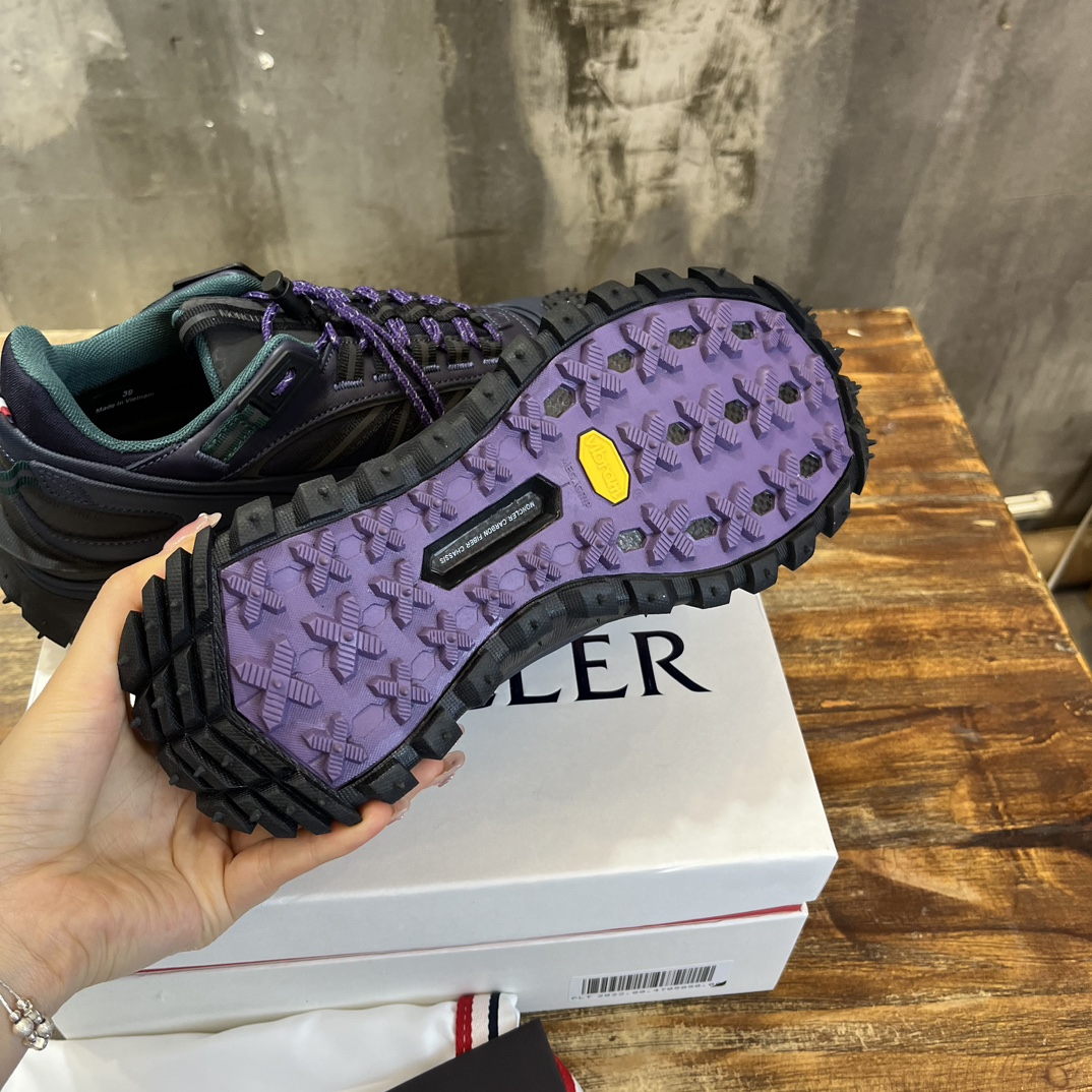 Moncler Trailgrip GTX Outdoor Sneakers: Durable, Waterproof, and Stylish 9 i1699527666 7458 8