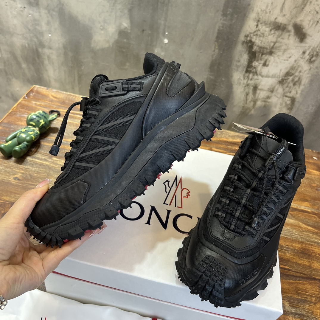 Moncler Trailgrip GTX Outdoor Sneakers - All Black, Durable & Comfortable 6 i1699527681 8602 4