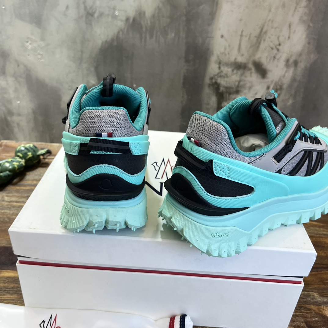 Moncler Trailgrip GTX Outdoor Sneakers - Stylish & Durable Hiking Shoes 8 i1700396242 6745 2
