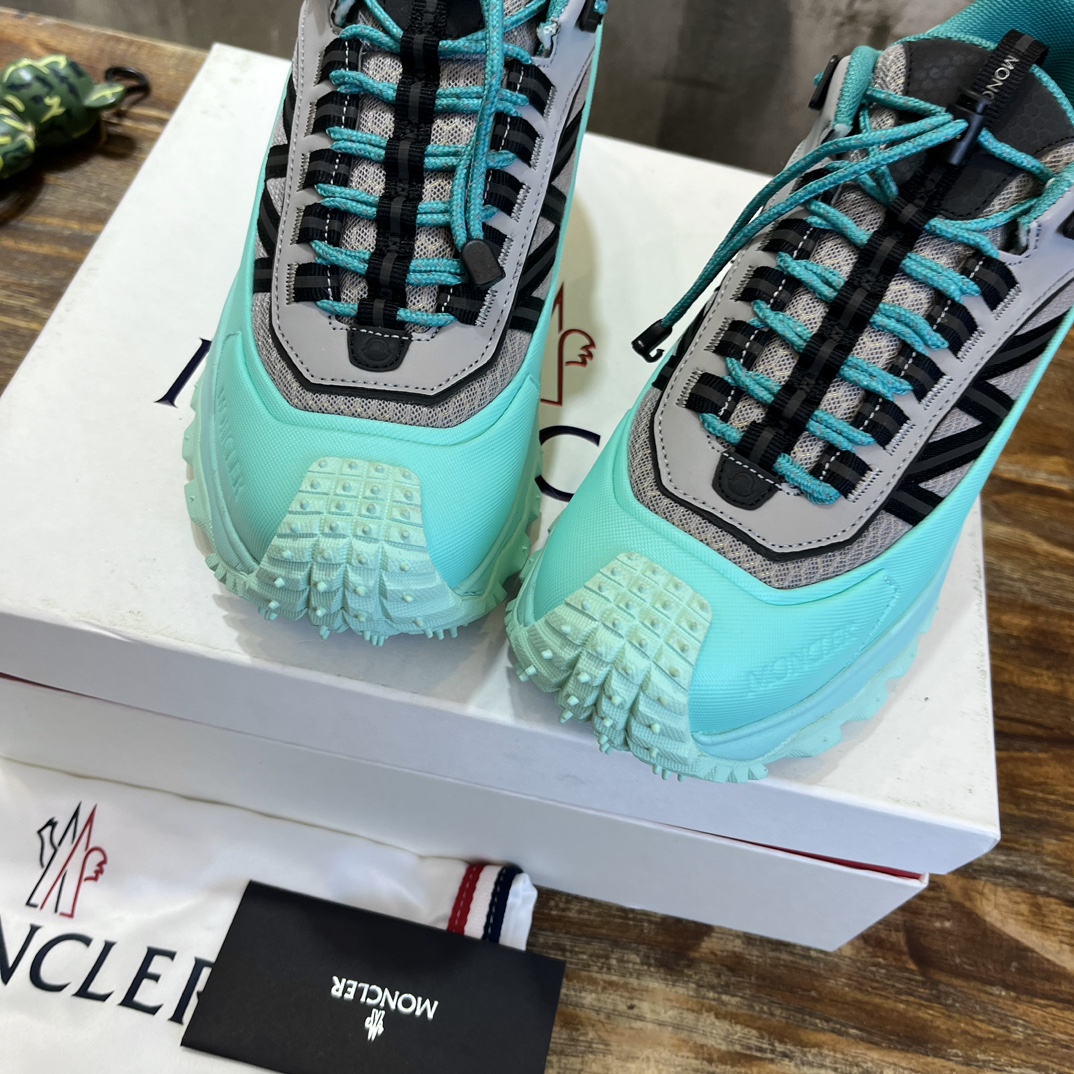 Moncler Trailgrip GTX Outdoor Sneakers - Stylish & Durable Hiking Shoes 6 i1700396242 7809 0