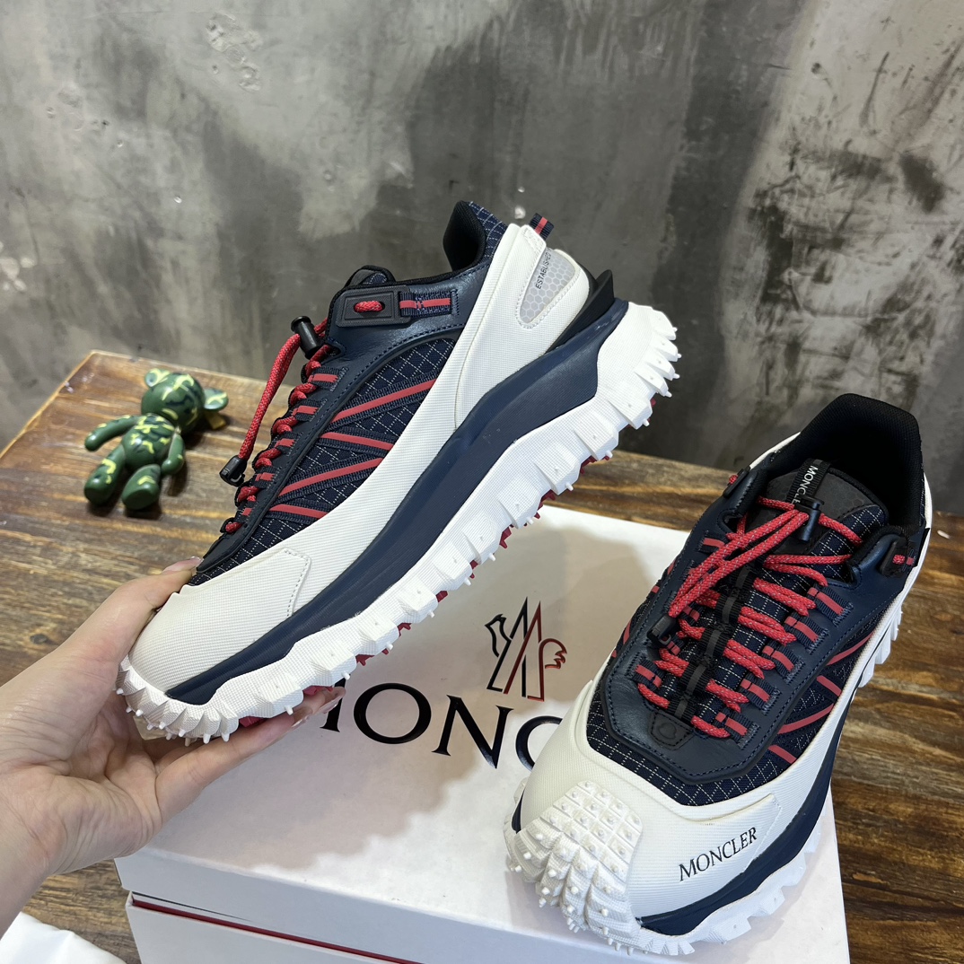 Moncler Trailgrip x GTX Outdoor Sneakers: Durable, Stylish, and Ready for Adventure 6 i1702550834 5344 0