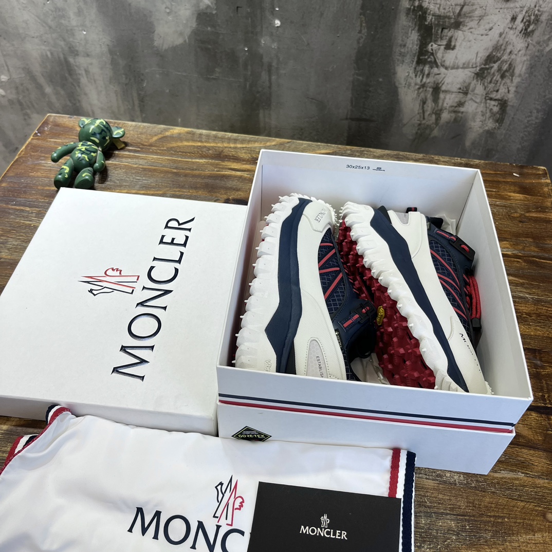 Moncler Trailgrip x GTX Outdoor Sneakers: Durable, Stylish, and Ready for Adventure 3 i1702550834 5883 0