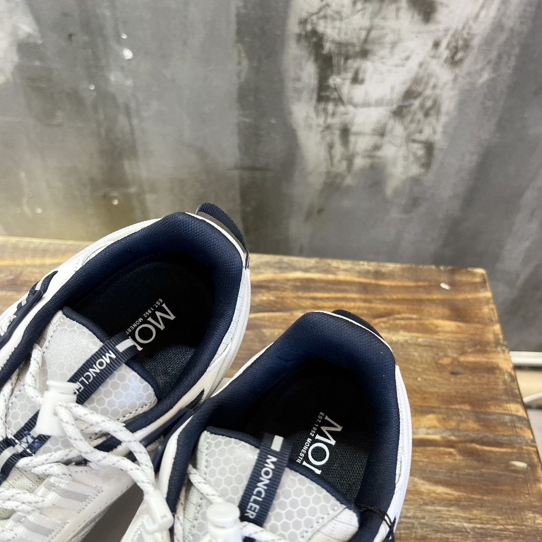 Moncler Trailgrip GORE-TEX Sneakers: Ultimate Outdoor Performance, Sizes 36-45 8 i1702550846 235 3