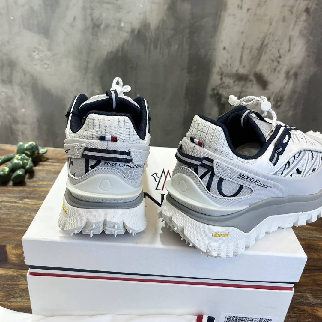Moncler Trailgrip GORE-TEX Sneakers: Ultimate Outdoor Performance, Sizes 36-45 9 i1702550846 4285 8