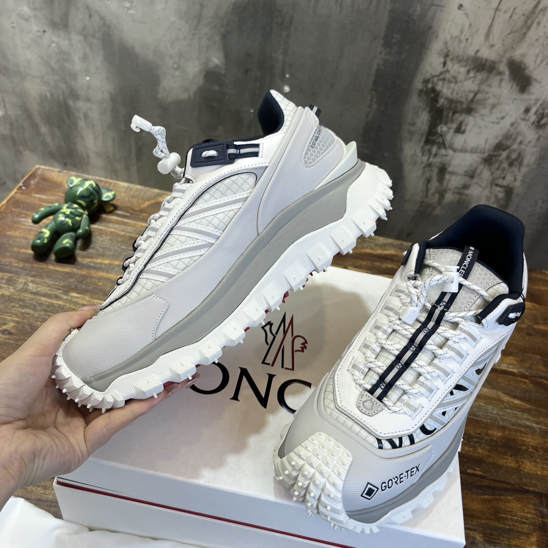 Moncler Trailgrip GORE-TEX Sneakers: Ultimate Outdoor Performance, Sizes 36-45 6 i1702550846 6859 4