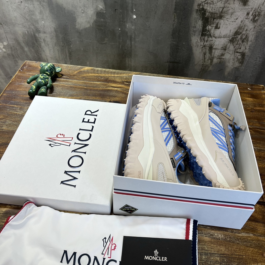 Moncler Trailgrip x GTX Outdoor Sneakers - Comfortable and Durable Shoes 3 i1702550858 7604 0