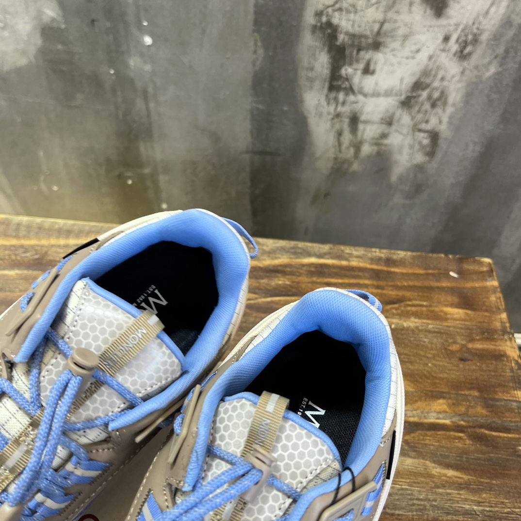 Moncler Trailgrip x GTX Outdoor Sneakers - Comfortable and Durable Shoes 8 i1702550858 8734 0