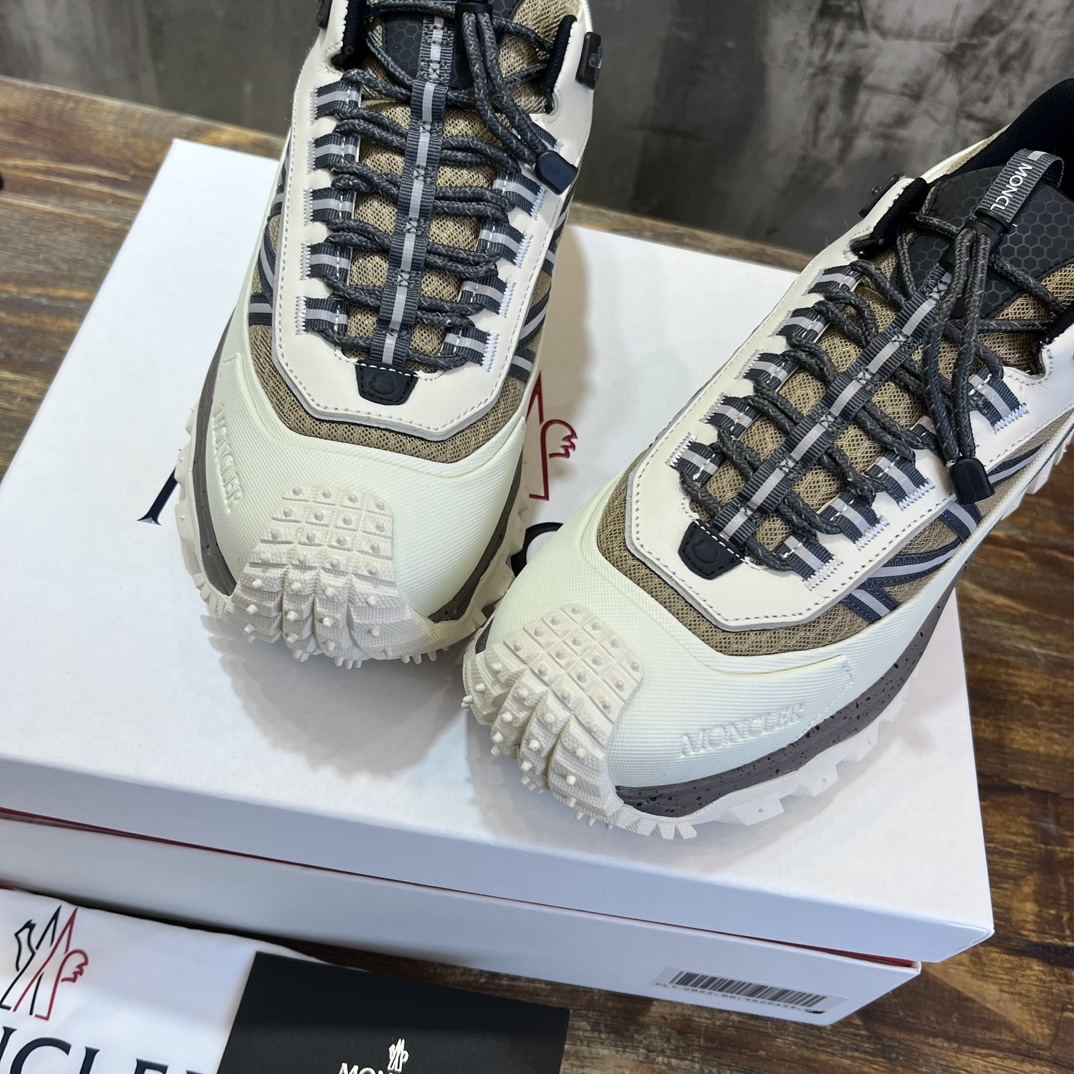Moncler Trailgrip GTX Outdoor Sneakers: Rugged Performance, Stylish Design 6 i1705145251 326 2