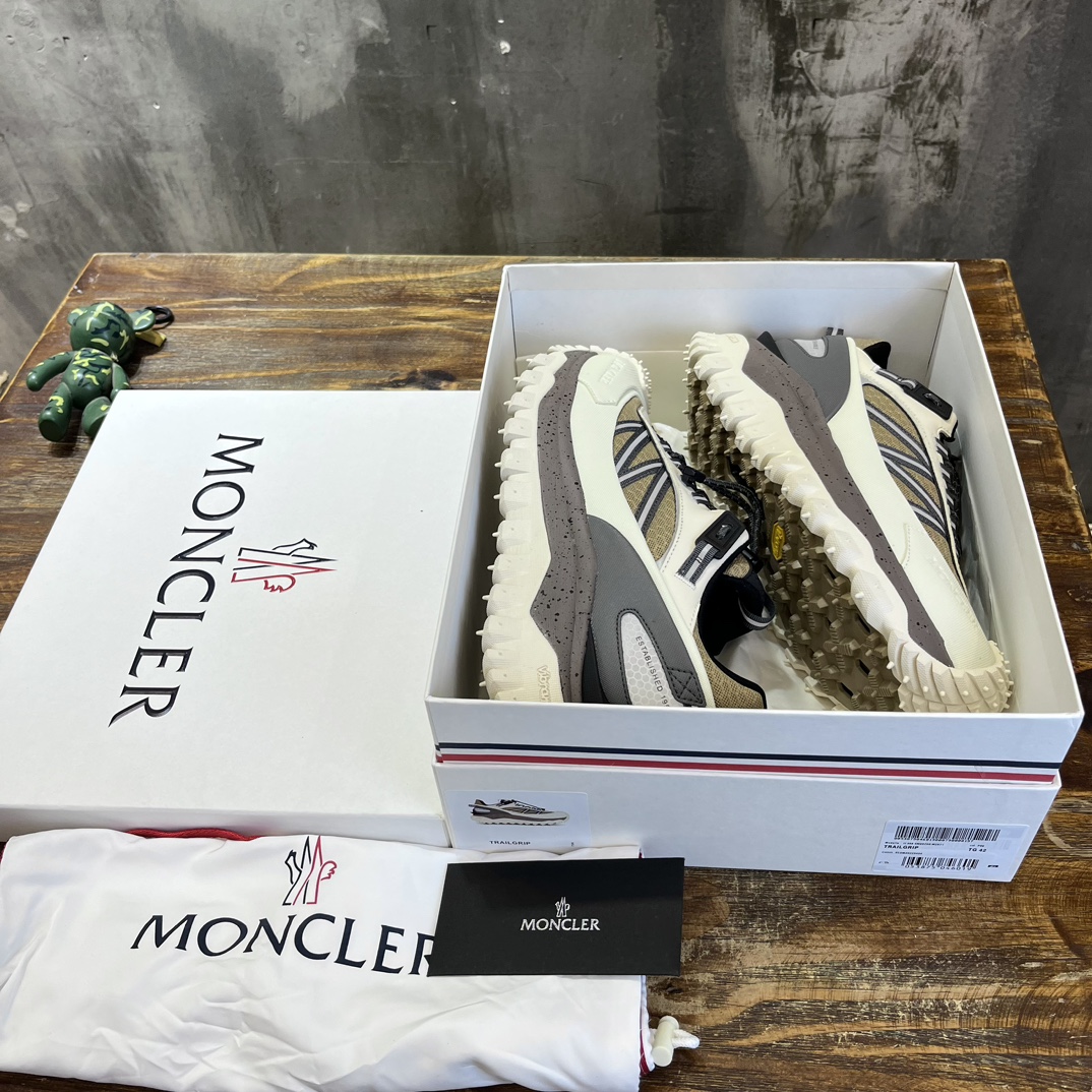 Moncler Trailgrip GTX Outdoor Sneakers: Rugged Performance, Stylish Design 2 i1705145251 7248 4
