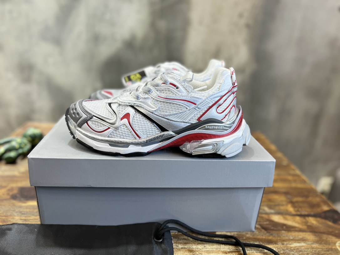 【Stock listo】 (Nueva 7ma generación) Balenciaga Runner-2 Información de estilo destructivo: El nuevo BALENCIAGA Balenci…