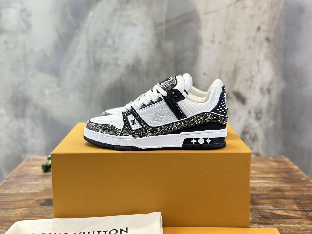 Louis Vuitton LV-路易-威登trainer 2024走秀新款
