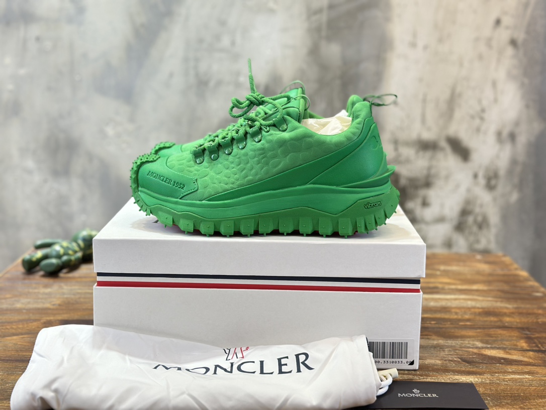 Moncler Trailgrip GTX Outdoor Green Sneakers, Size 36-45, Premium Quality 2 i1711533037 8842 0