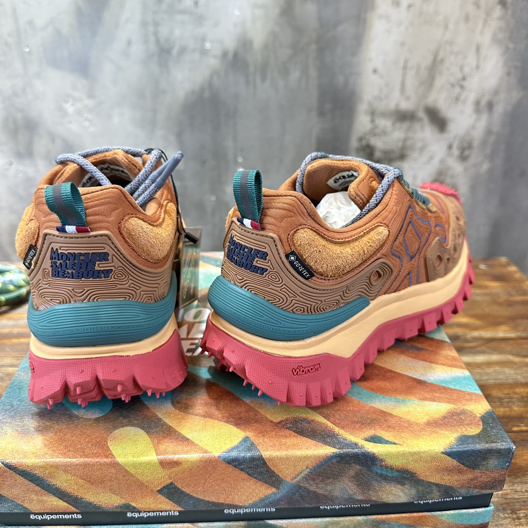 Moncler Trailgrip GTX Outdoor Hiking Sneakers - Comfortable & Stylish Shoes 8 i1711793725 4828 0