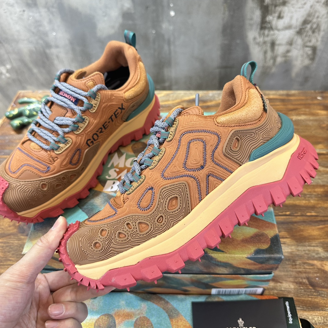 Moncler Trailgrip GTX Outdoor Hiking Sneakers - Comfortable & Stylish Shoes 4 i1711793725 7431 0