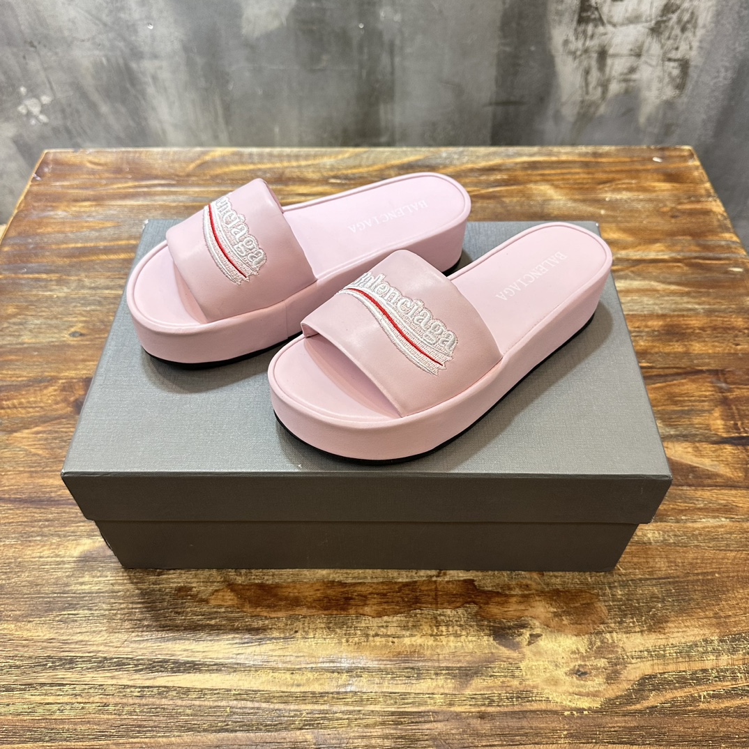 Balenciaga Balenciaga巴黎世家 新款情侣厚底拖鞋