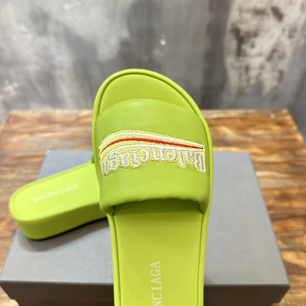 Balenciaga Balenciaga巴黎世家 新款情侣厚底拖鞋