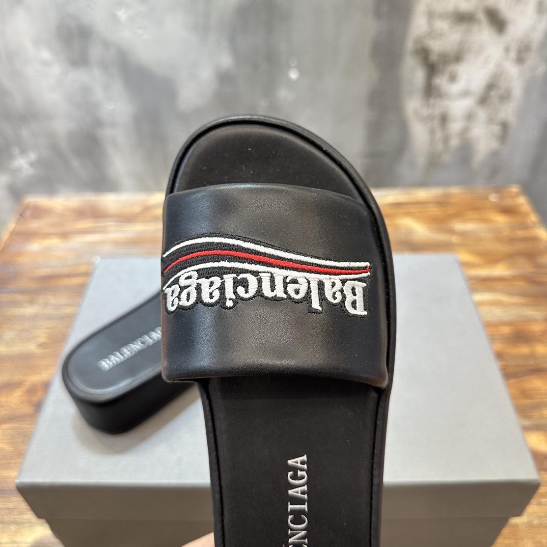 Balenciaga Balenciaga巴黎世家 新款情侣厚底拖鞋