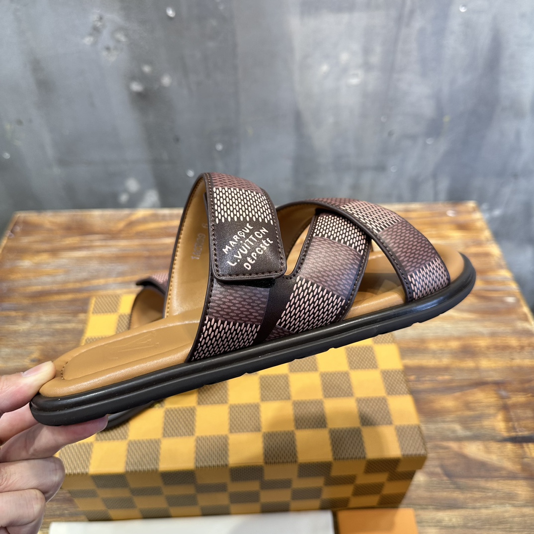 Louis Vuitton LV 路易威登L家 驴牌 棋盘格 魔术贴 交叉 拖鞋 沙滩 凉拖