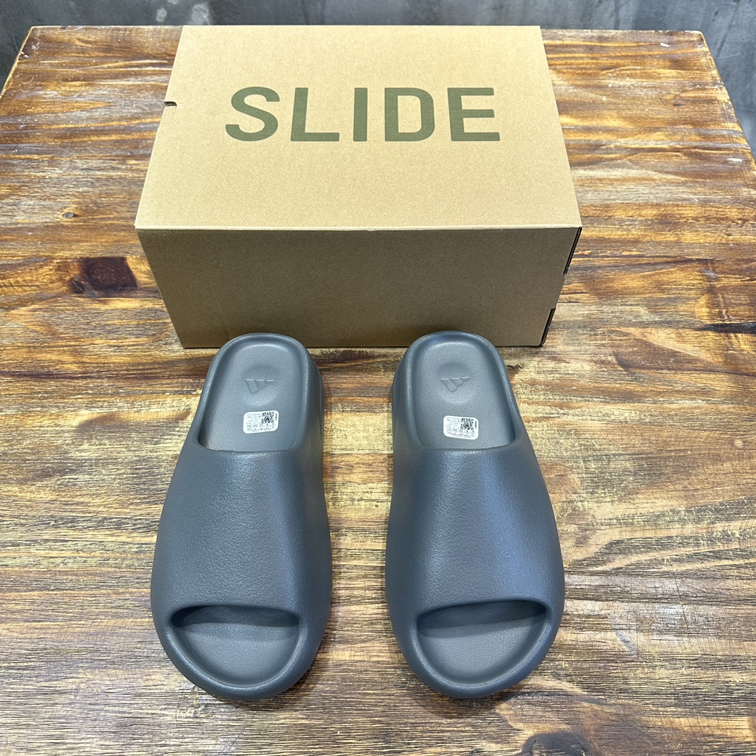 Adidas Yeezy Slide Zapatos Pantuflas Yeezy Réplica mejor
 Casual