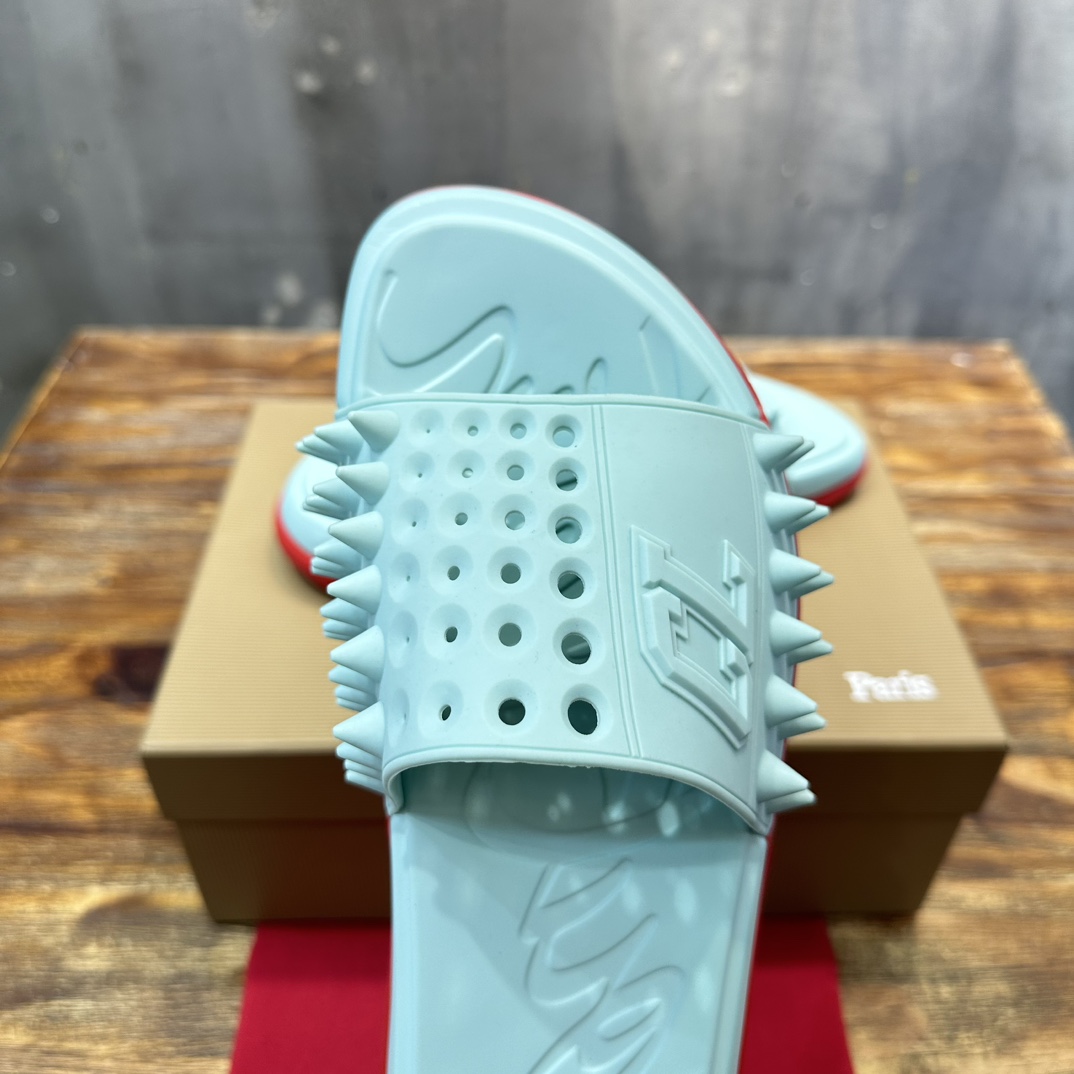 Christian Louboutin 代购级 2024重磅推出 Christian Louboutin男款拖鞋 鞋底带有Louboutin签名