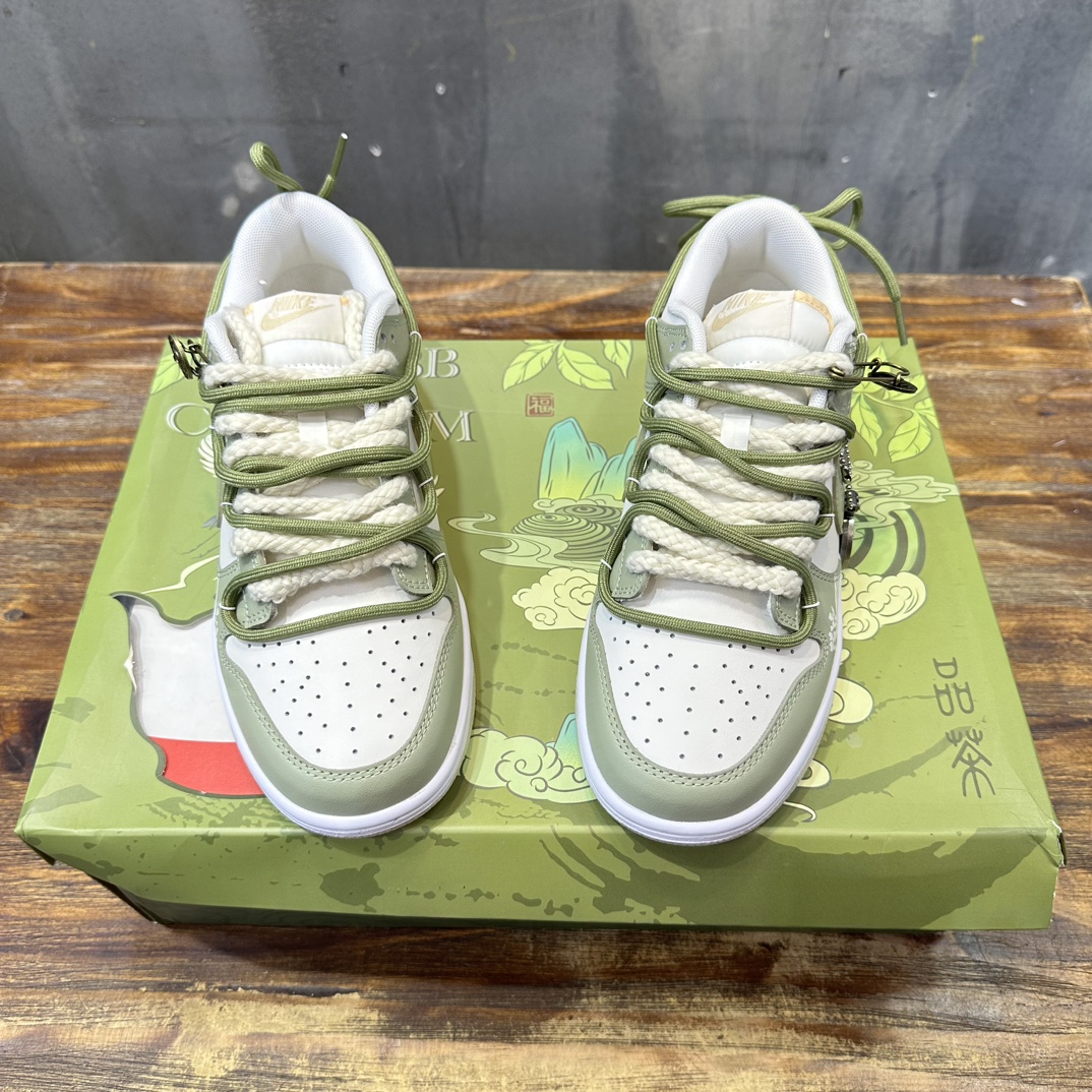 [AJ Men