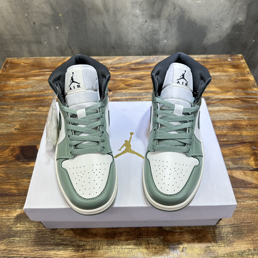 [AJ Men