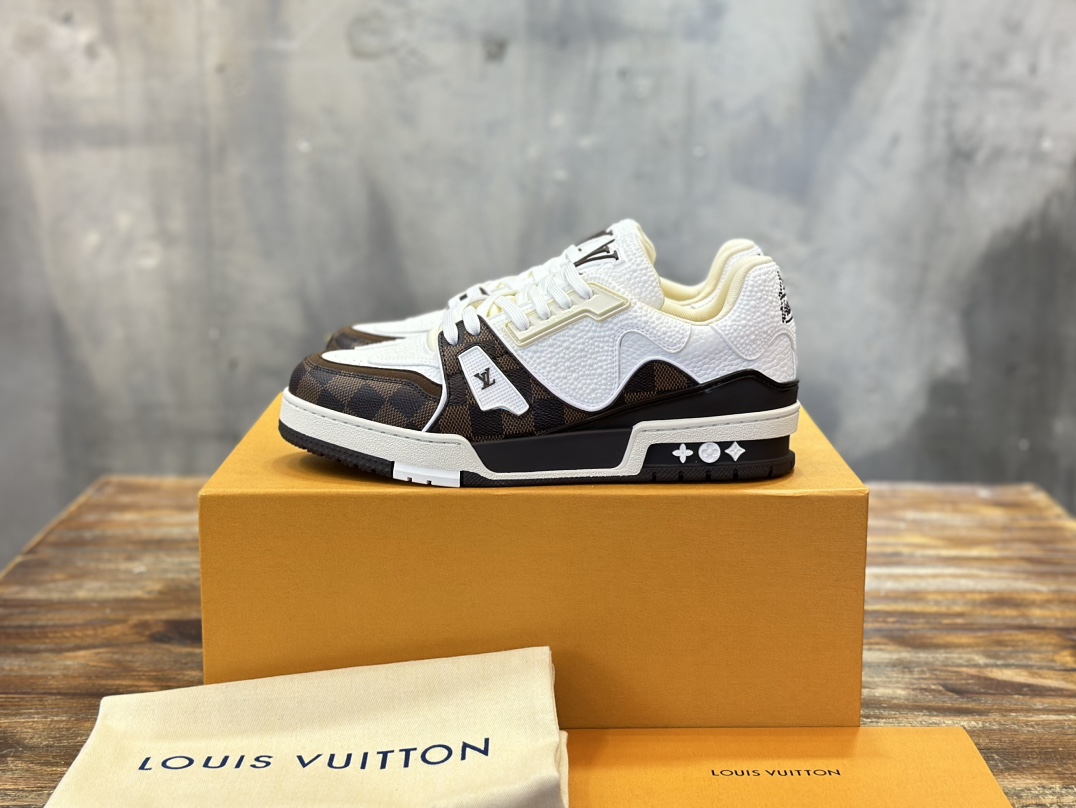 Louis Vuitton LV-路易-威登trainer 2024走秀新款
