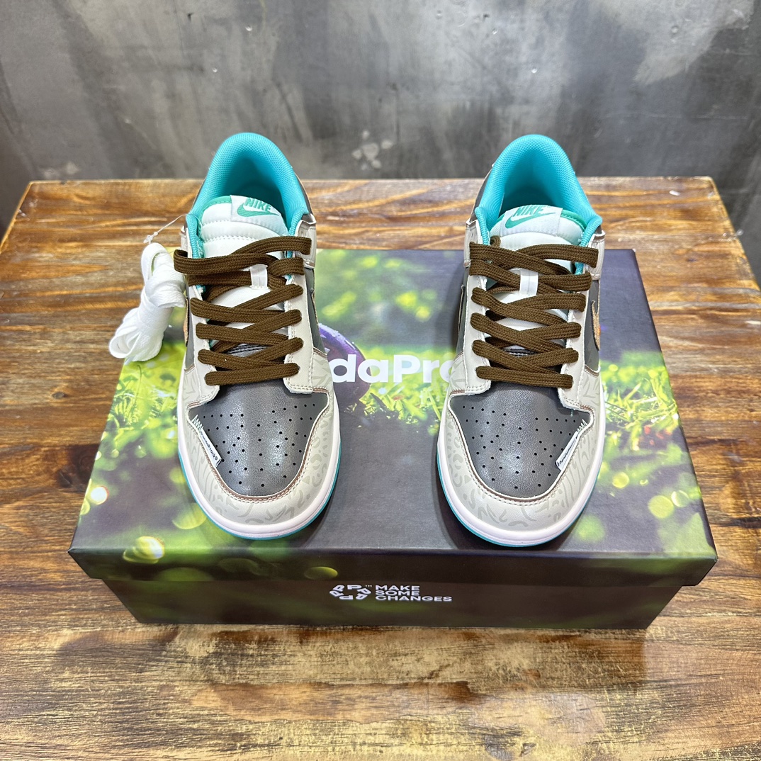 [AJ Men