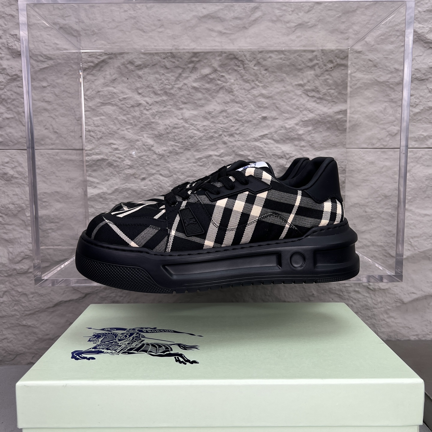 버버리 신발 102704 Burberry Shoes