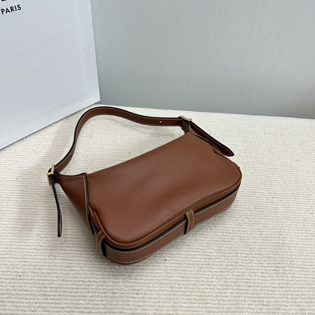 新品上线️️Romymini号面世啦!CelineRomymini号对比之前出的大号小号这只mini号堪