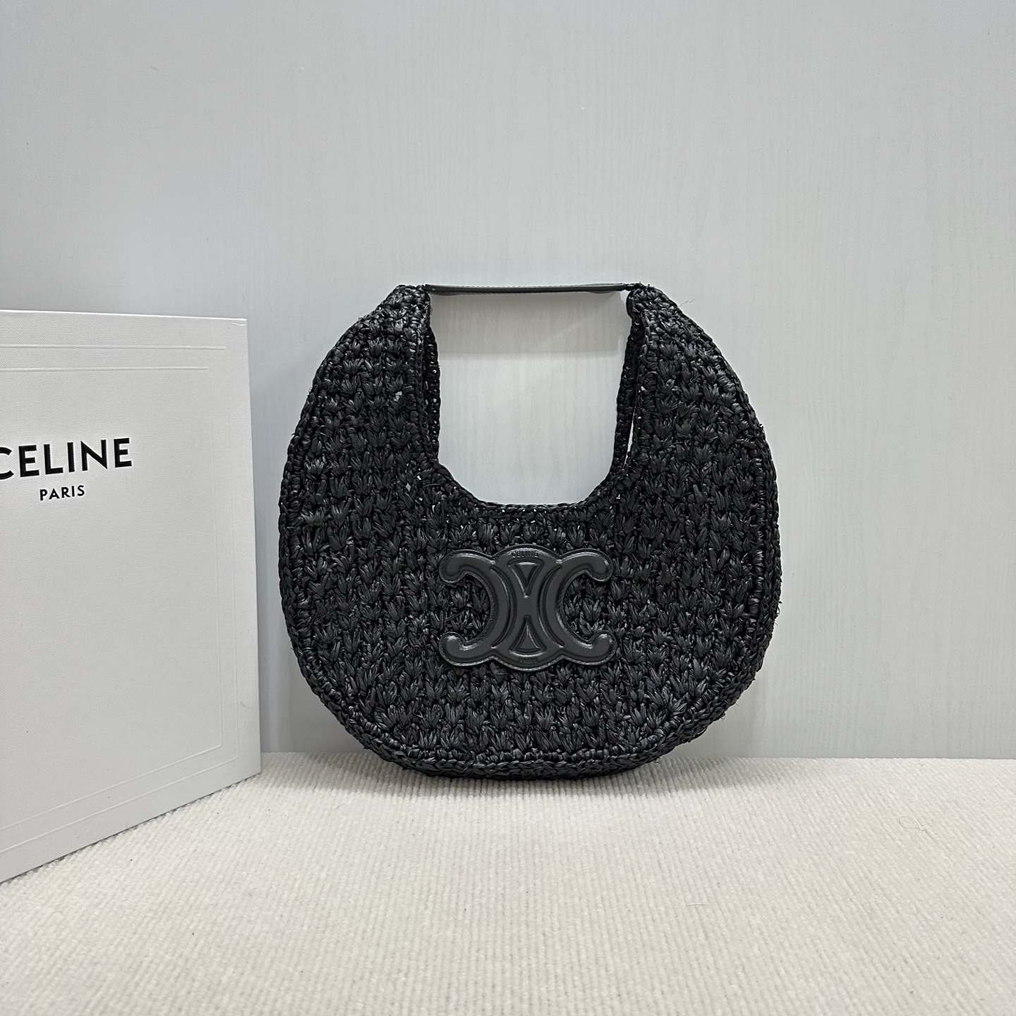 新品上线🅰🅰CE Hobo草编包，CELINE CLASSIC PANIER植物材料和...