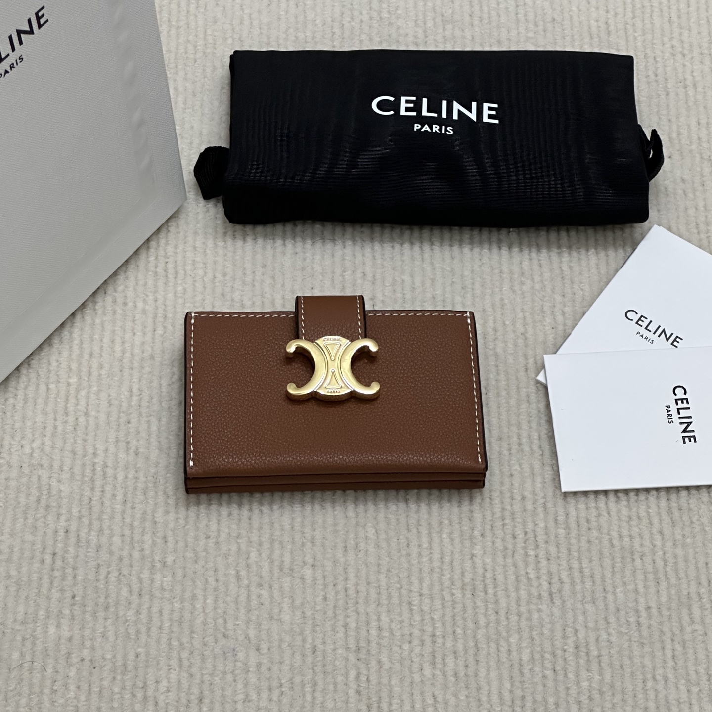 NO:338043,ACCORDEON soft grain cowhide leather card bag/new model No.: 10N843 brown Size: 2.5x7×11cm (with original box), Celine wallet, celine, wallets, cowhide19860909ACCORDEON柔軟粒面牛皮革卡包/新款 编号:10N843棕色 尺寸:2.5x7×11cm（配原版盒子）,赛琳钱包,celine,wallets,cowhide,Bag