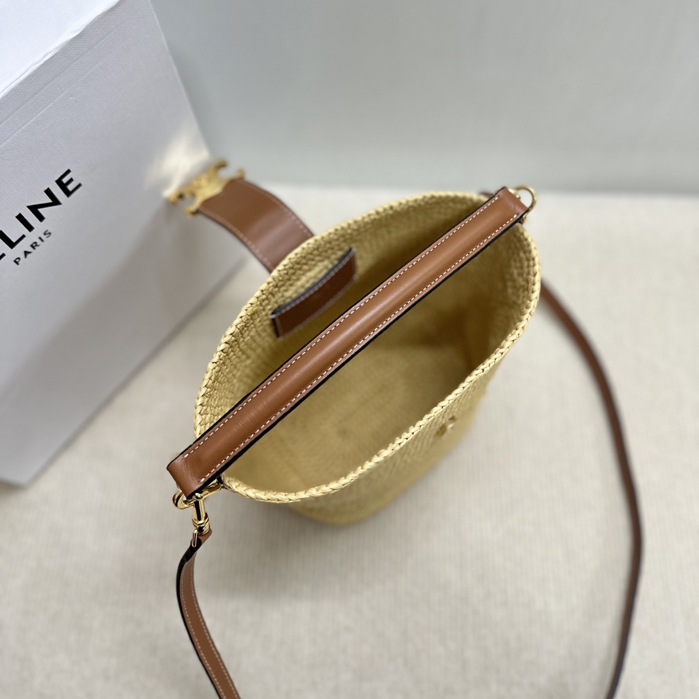 New LOUSE Mini Bucket Bag with Smartphone Compatibility and Adjustable Straps - 图片 7