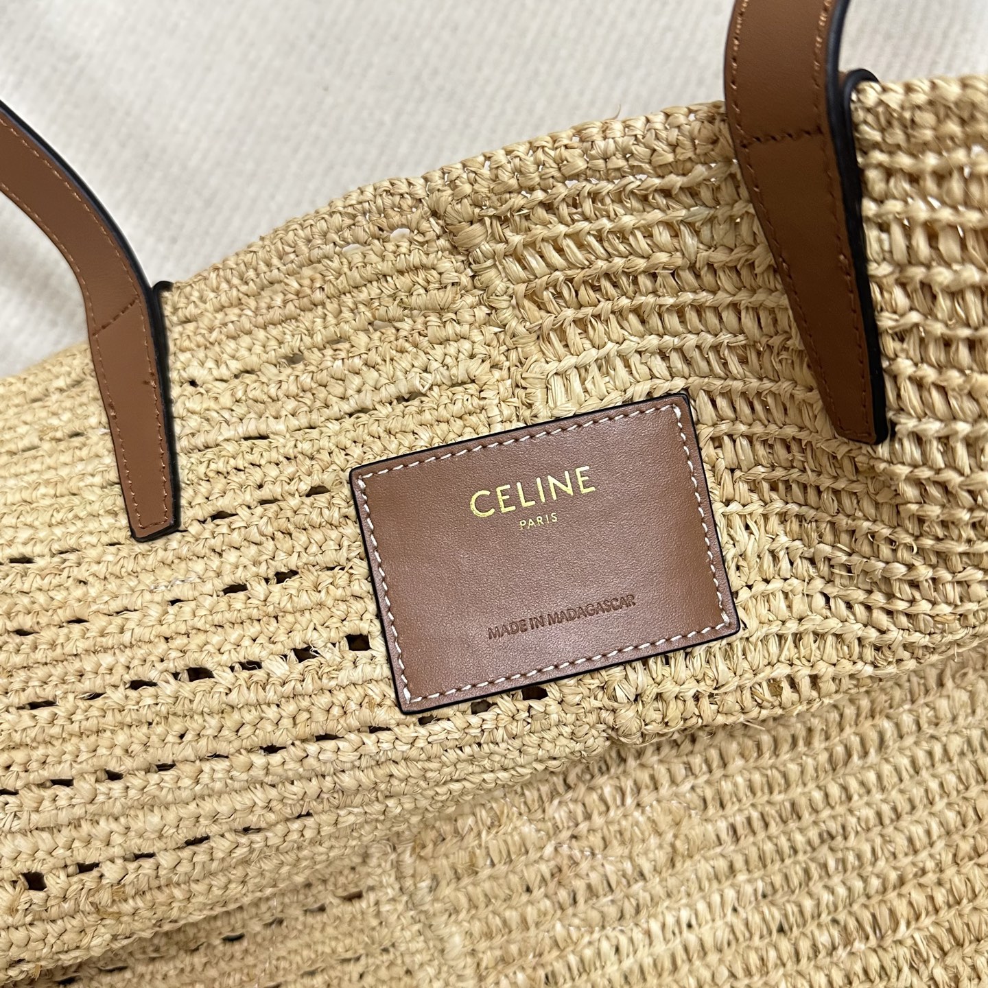 Celine CL119862 Handwoven Grass Basket Bag with Cow Leather – Summer Chic! - 图片 7