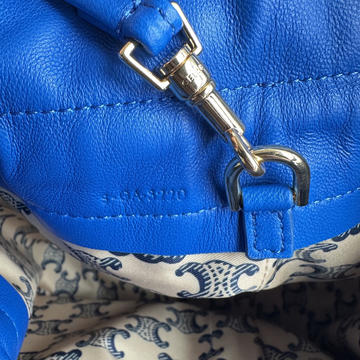 Celine Style Leather Bag style reference detail image 9 from source 772292