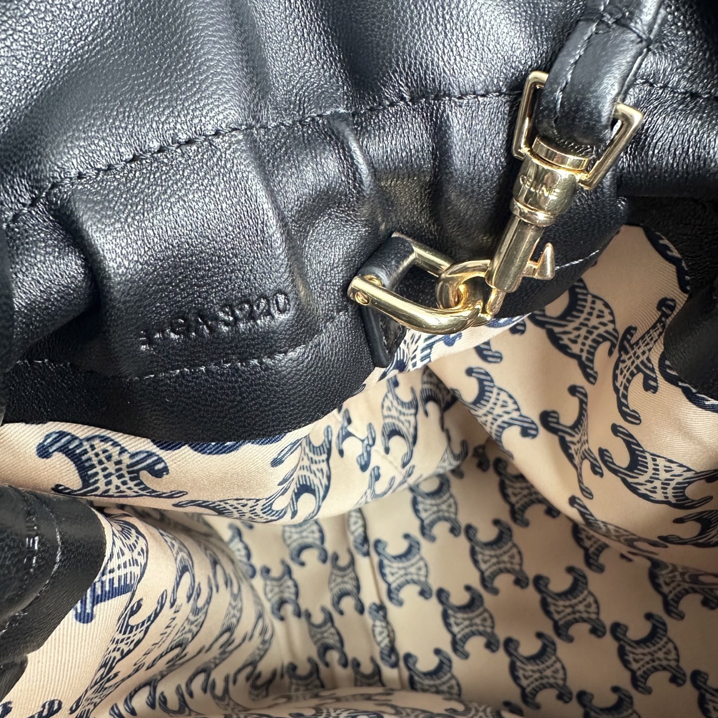 Celine Style Leather Bag style reference detail image 7 from source 772291