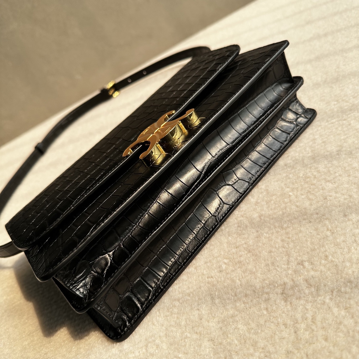 Celine Style Card Holder Bags detail image 3 from source 772305