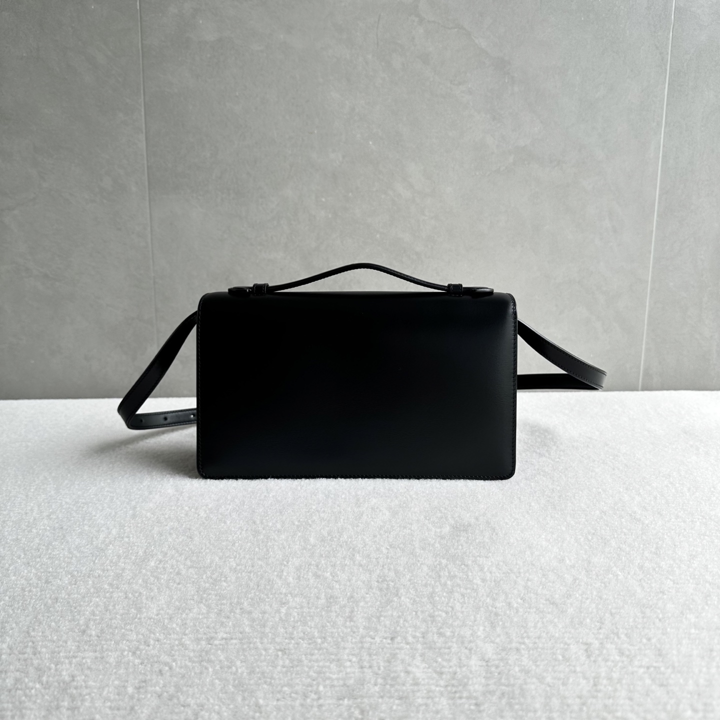 Celine Style Card Holder Bags detail image 2 from source 772307