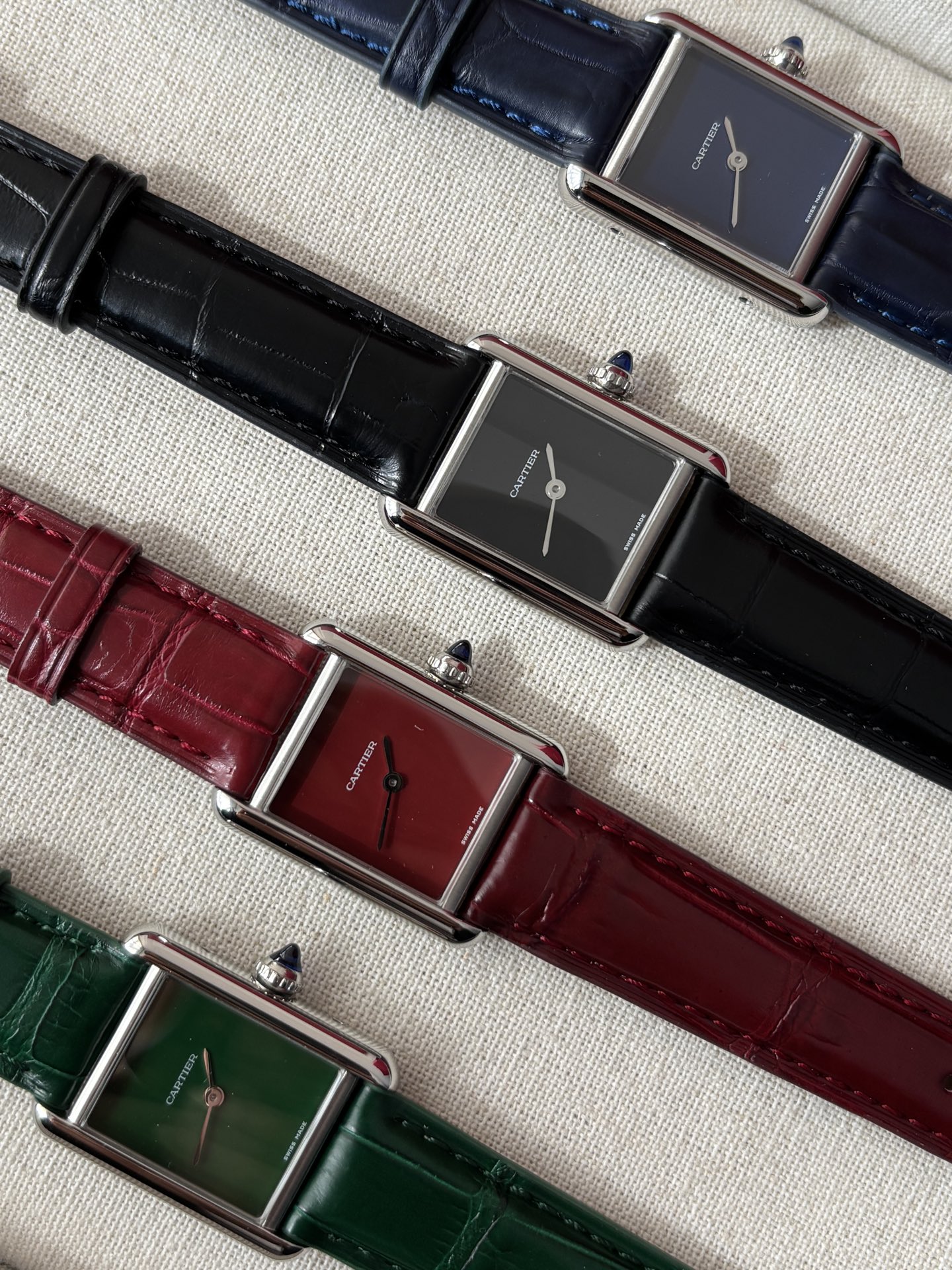 Часы Cartier