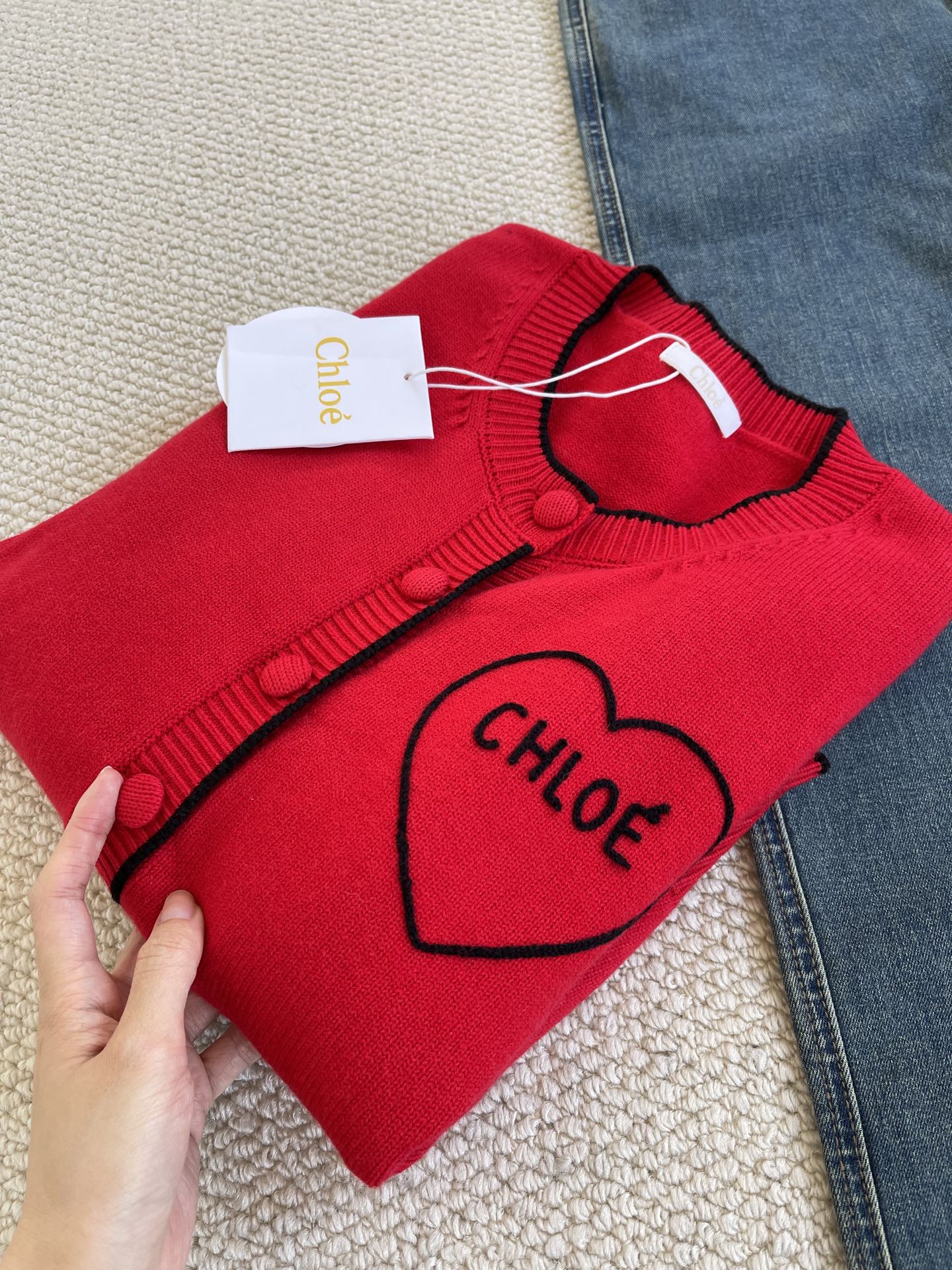 _djl9sFbDEhW_Qx68jpAXYkr3qJa9broglLInVPw