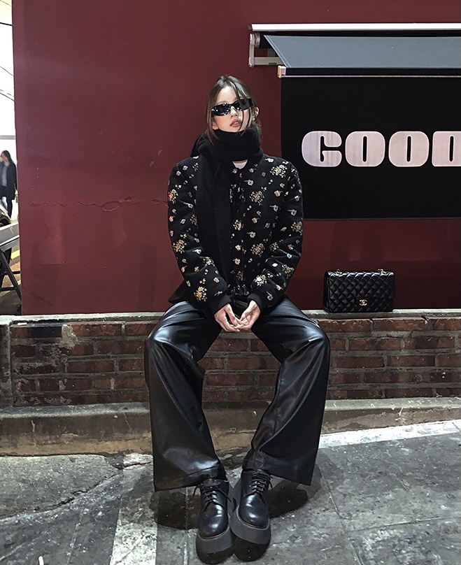 High-Quality Women’s Outfits with Accessories: Sheinel’s Parisian Night Collection - 图片 3